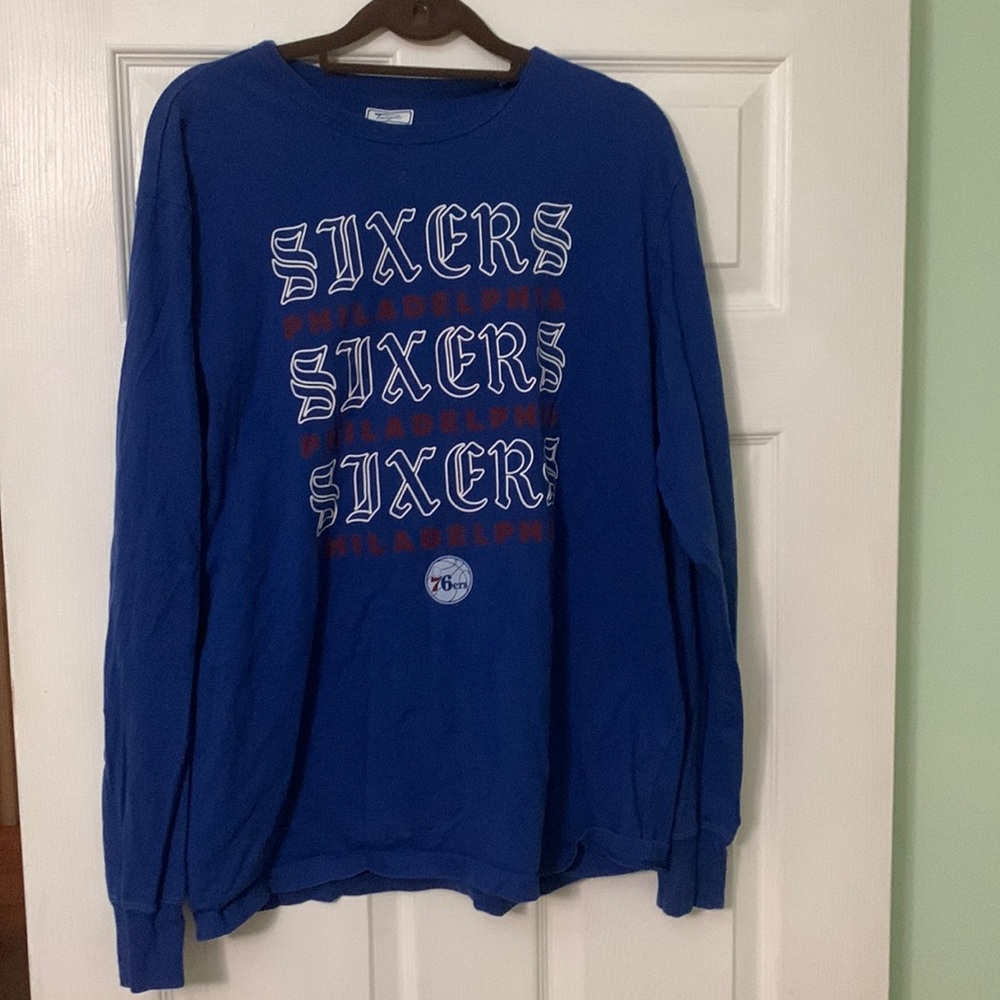 Sixers shirt